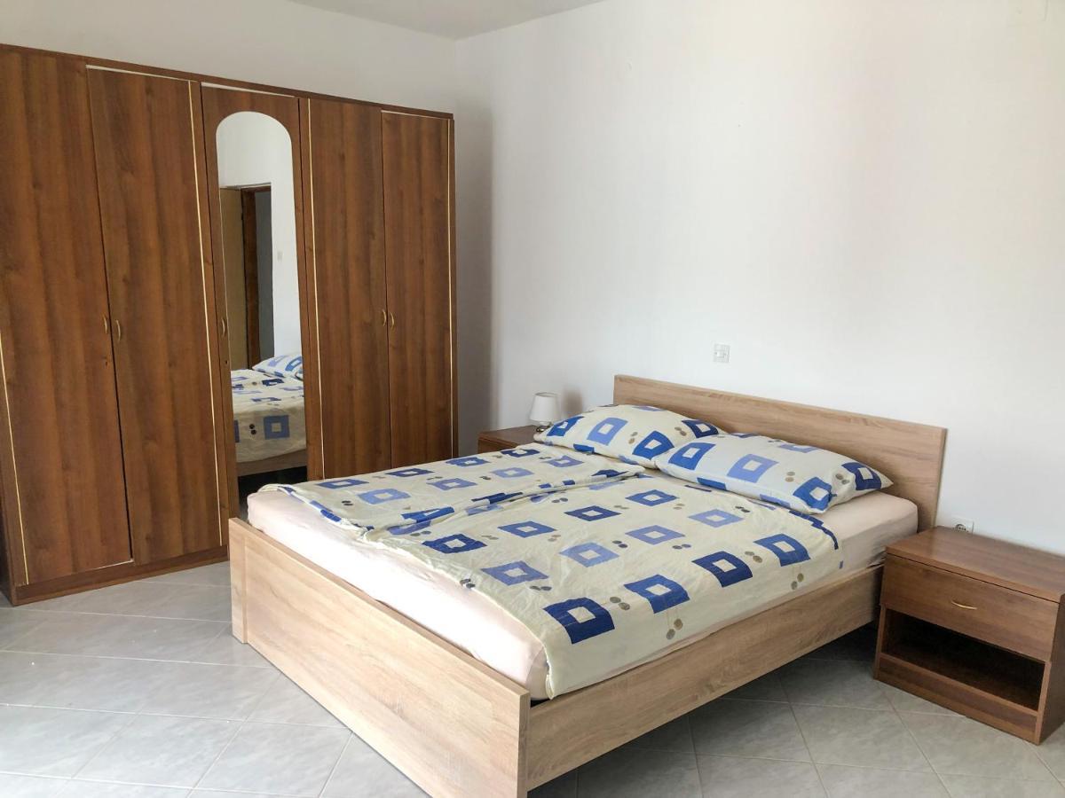 Apartments Palit Rab Экстерьер фото